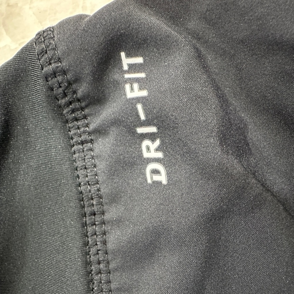 EUC Nike Dri-Fit Women's Black Athletic Shorts size XL - Picture 3 of 6